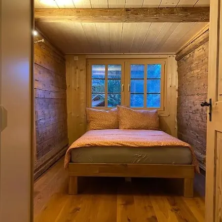 3-bedrooms In A Apartment *