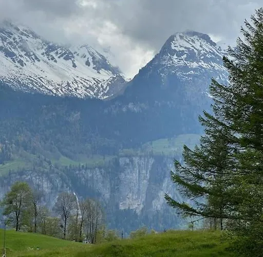 公寓 3-bedrooms In A *